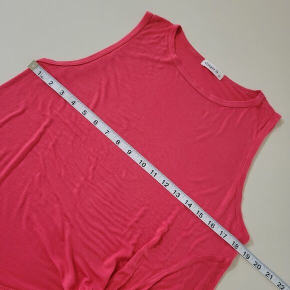 Ginger G Women's Red/Orange Front Twist Knot Tank Top - Picture 3 of 8
